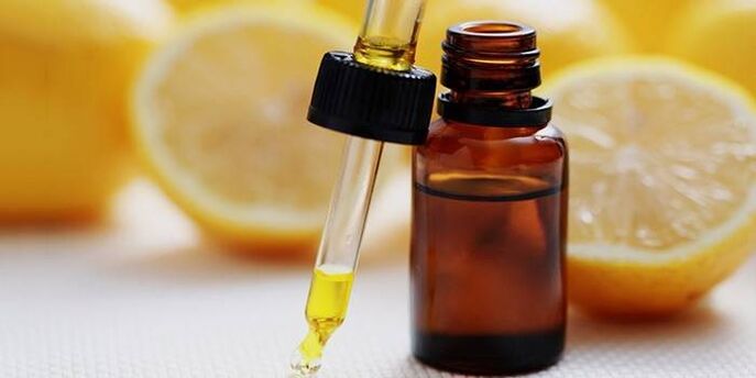 Lemon oil rejuvenates the skin