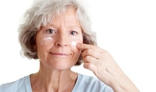 Ways to restore facial skin at home
